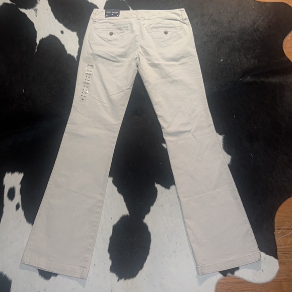 American Eagle Outfitters Mid-2000’s Artist Trouser in Khaki, size 4 long - Picture 14 of 15